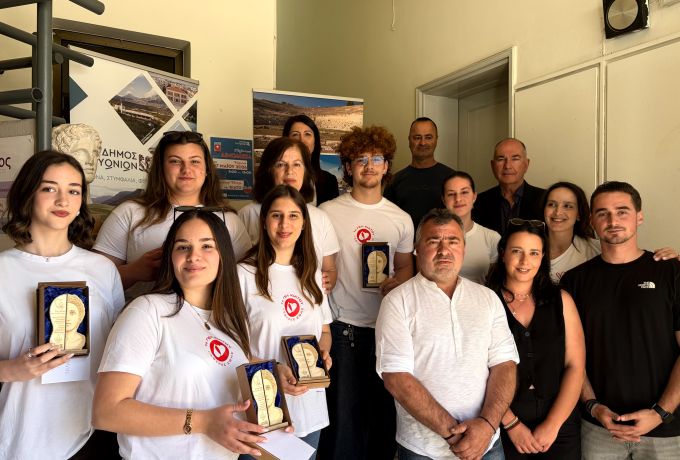 Μήνυμα αλληλεγγύης με μαζική συμμετοχή στην εθελοντική αιμοδοσία και βράβευση των μαθητών του 1ου ΓΕΛ Κιάτου